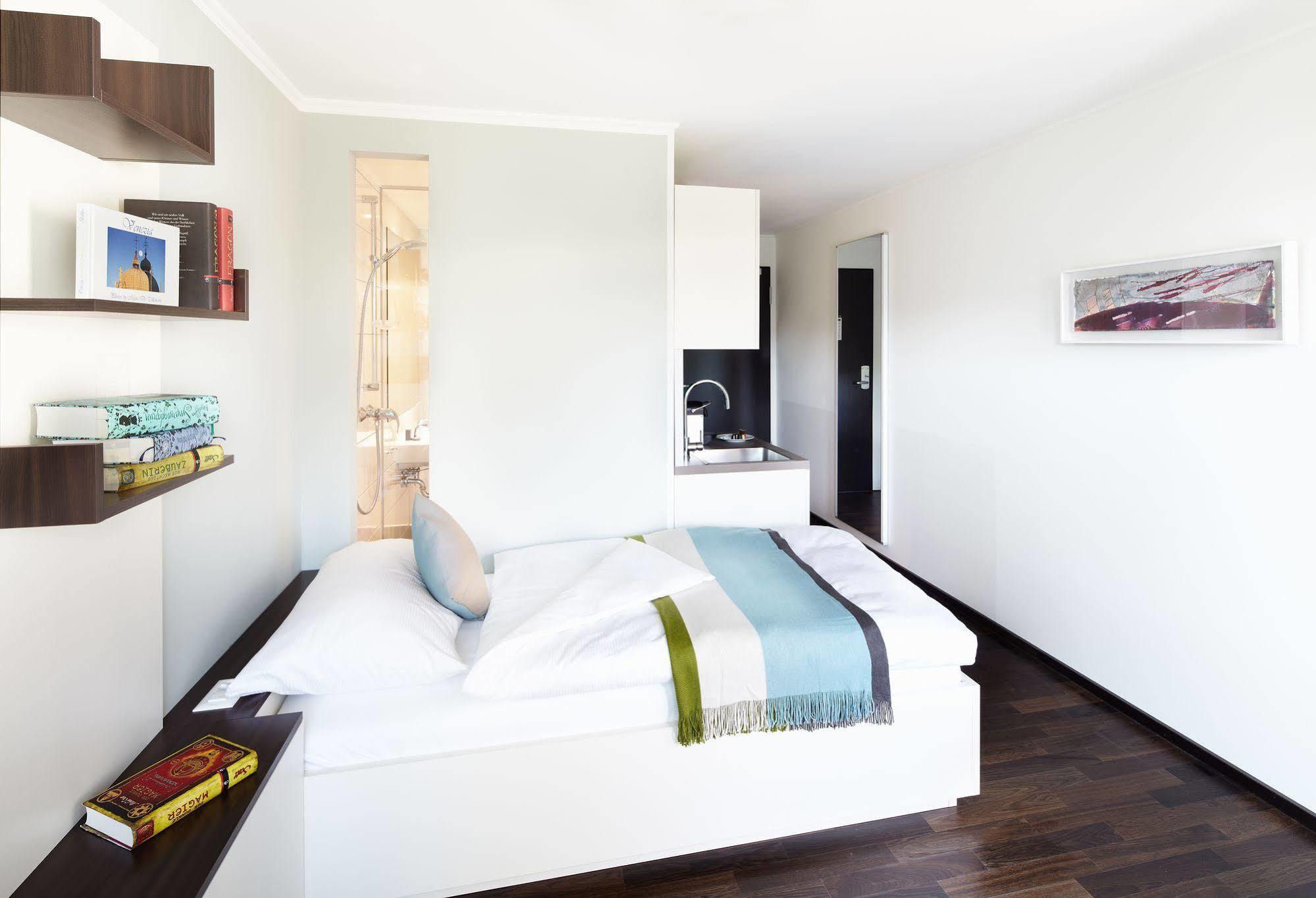The Flag Hotell